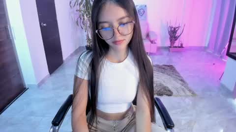 Bella Fox online show from 05/09/26, 02:55