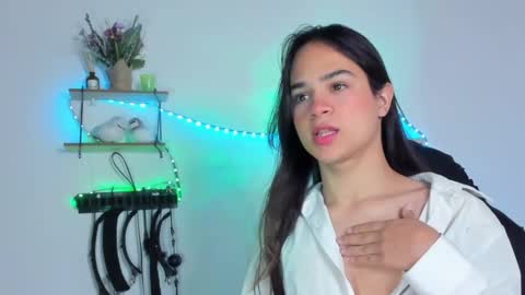 Cute horny1 online show from 03/07/25, 06:02