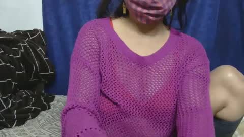 Snapshot of cute_kashmira99 chatting on 12/20/24, 02:41 kashmira online show from 12/20/24, 02:41