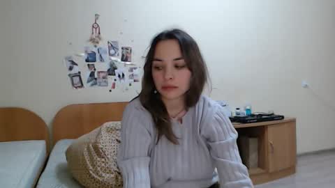 labubu D online show from 11/22/25, 07:57