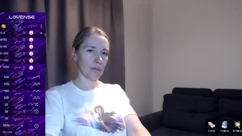 Snapshot of cute_lion_ chatting on 12/17/24, 11:28 cute_lion_ online show from 12/17/24, 11:28