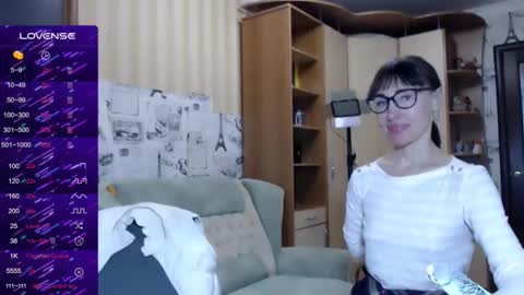 Snapshot of cute_lion_ chatting on 01/07/25, 11:26 cute_lion_ online show from 01/07/25, 11:26