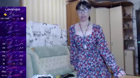 Snapshot of cute_lion_ chatting on 03/11/25, 11:55 cute_lion_ online show from 03/11/25, 11:55