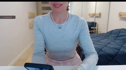 Snapshot of cute_lion_ chatting on 10/18/25, 12:06 cute_lion_ online show from 10/18/25, 12:06