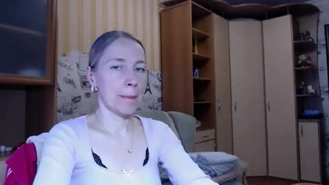 cute_lion_ online show from 03/22/26, 01:14