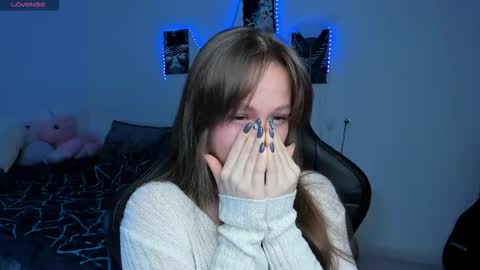 Snapshot of cute_little_ass chatting on 10/06/25, 02:14 Emily online show from 10/06/25, 02:14