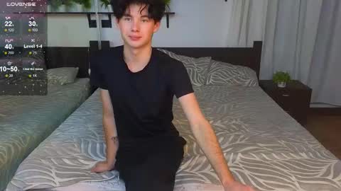 Mike online show from 11/17/25, 02:45