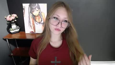 Veronica online show from 12/02/25, 07:14