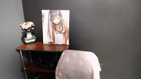 Veronica online show from 12/15/25, 07:12