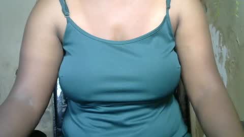 Snapshot of cute_payalji chatting on 05/05/26, 01:57 alia online show from 05/05/26, 01:57