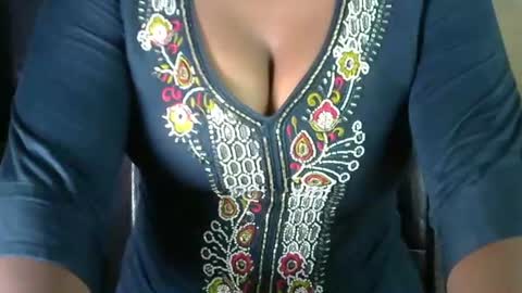 Snapshot of cute_payalji chatting on 05/21/26, 02:18 alia online show from 05/21/26, 02:18