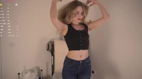 Snapshot of cute_pie_an chatting on 02/26/25, 07:05 AN online show from 02/26/25, 07:05