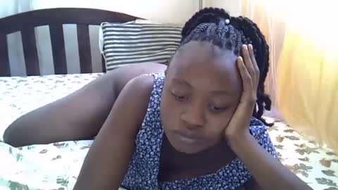 cute_savanna online show from 02/12/25, 10:24