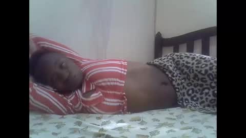 cute_savanna online show from 10/08/25, 05:05