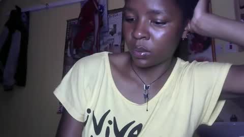 Snapshot of cute_sexy3 chatting on 11/12/25, 09:03 SHARON online show from 11/12/25, 09:03