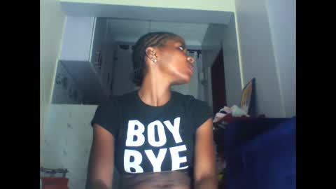 Snapshot of cute_sexy3 chatting on 03/29/26, 06:41 SHARON online show from 03/29/26, 06:41