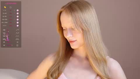  Hey im Kristina Thank you for your support  online show from 02/14/25, 09:45