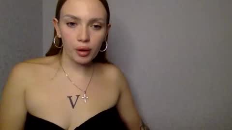 Snapshot of cute_shy06 chatting on 12/01/25, 04:56 cute_shy06 online show from 12/01/25, 04:56