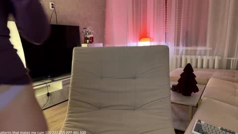 Ksenya online show from 12/15/25, 03:49