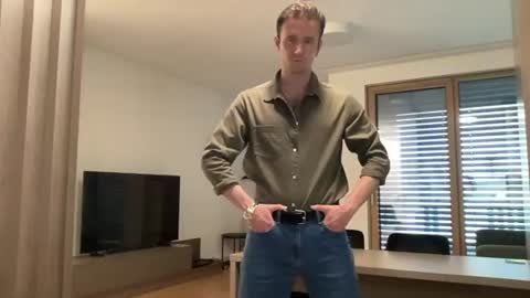 Snapshot of cute_skywalker chatting on 07/08/26, 03:38 cute_skywalker online show from 07/08/26, 03:38