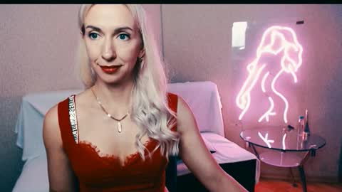 cute_smile_shy online show from 09/14/25, 05:50