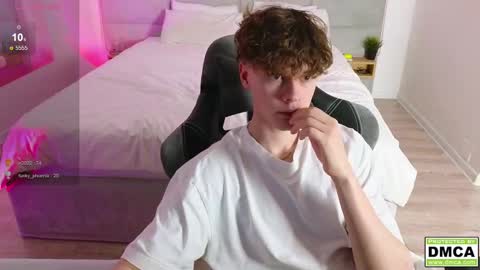 Thomas -  online show from 02/12/25, 02:45