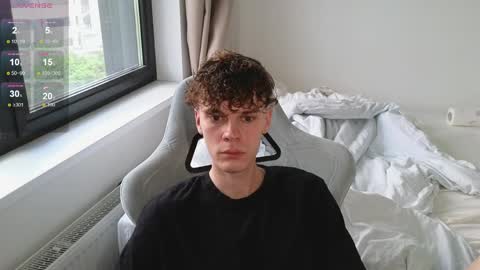 Snapshot of cute_thomas chatting on 05/27/26, 05:21 Thomas - online show from 05/27/26, 05:21