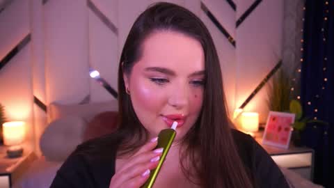 Amber online show from 03/16/26, 01:44