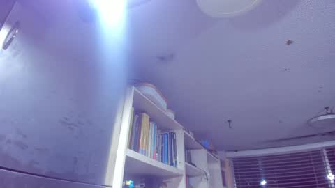 Snapshot of cuteanddesesperate chatting on 12/15/24, 07:46 WANNA SEE MORE OF TWINS online show from 12/15/24, 07:46