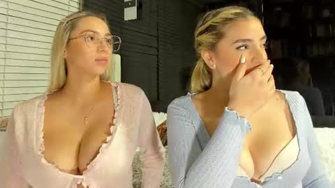WANNA SEE MORE OF TWINS              online show from 06/25/26, 05:12