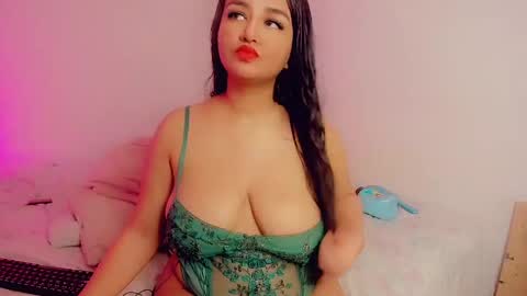 Andrea online show from 04/29/26, 05:22