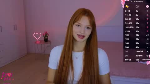 Ariel online show from 09/19/25, 04:07