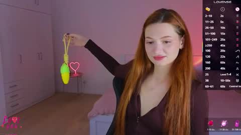 Ariel online show from 12/18/25, 04:57