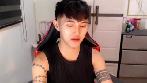 Snapshot of cuteasiancock98 chatting on 05/17/26, 06:11 Steph online show from 05/17/26, 06:11