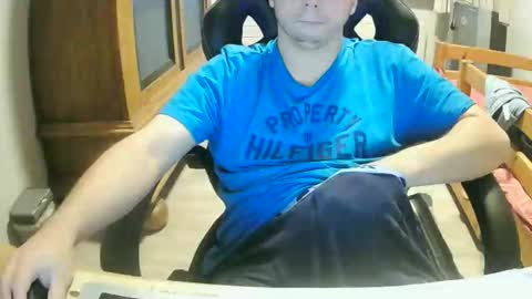 Cuteboy090 online show from 09/20/25, 04:08