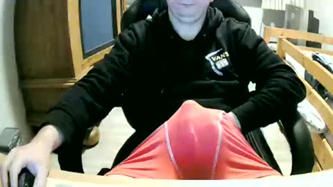 Cuteboy090 online show from 11/29/25, 10:13