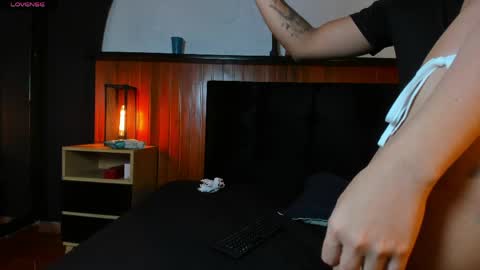 cutebutharder online show from 04/17/26, 04:48