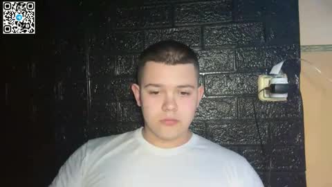 Snapshot of cutebutnaughty_ chatting on 03/15/26, 08:26 Alex online show from 03/15/26, 08:26