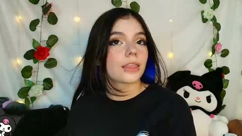 Snapshot of cutee_andrea chatting on 05/26/26, 02:18 Andrea 3 online show from 05/26/26, 02:18