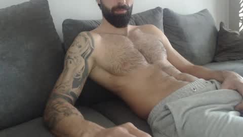 cuteeboy online show from 04/09/26, 06:02