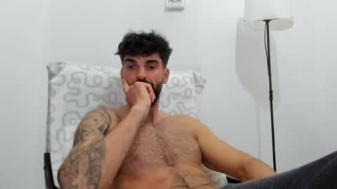 cuteeboy online show from 05/18/26, 05:52