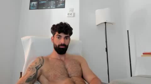 Snapshot of cuteeboy chatting on 06/19/26, 05:56 cuteeboy online show from 06/19/26, 05:56