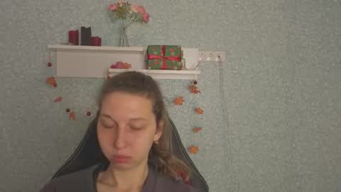 Elli online show from 01/09/26, 05:54