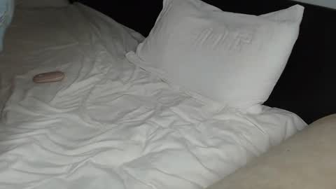 Anna online show from 12/05/24, 03:17