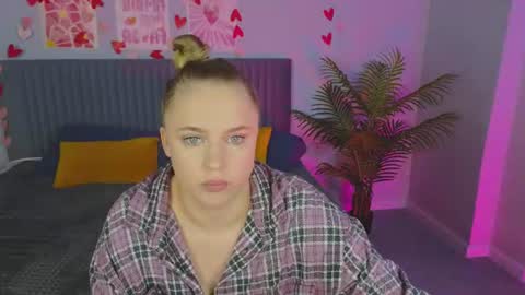 Amyy online show from 06/15/26, 12:57