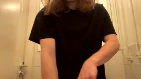 Cutegoth online show from 12/28/24, 08:37