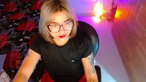 isabella online show from 03/11/26, 03:18