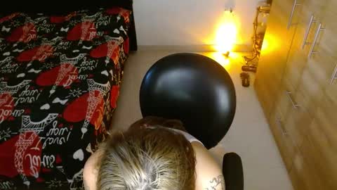 isabella online show from 03/12/26, 03:23