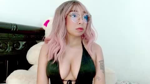 Mishel online show from 01/13/25, 04:50