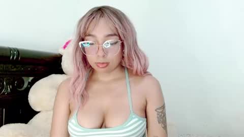 Mishel online show from 01/15/25, 04:57